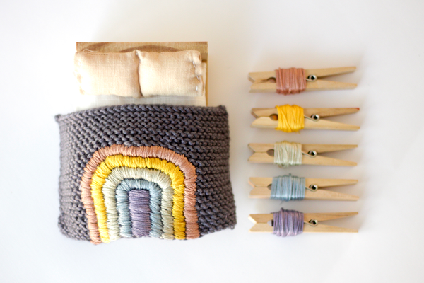 DIY | Holdie Embroidery