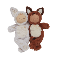 Cozy Dinkum Finnley Fox plush toy, the dreamy woodland doll with the softest rust-colored fur and a sleepy flopsy body, perfect for snuggles and sweet dreams. This posable plush fox features an embroidered face, tuft of hair, and a non-removable suit with unique detailing and a rainbow heart.